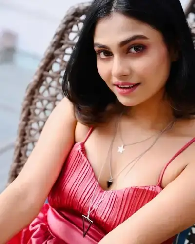 Call Girls Service in Madarihat
