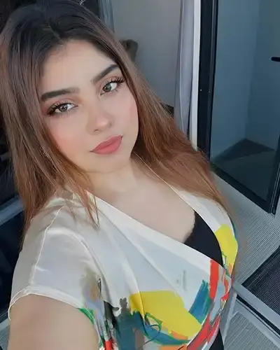 Call Girl Madarihat